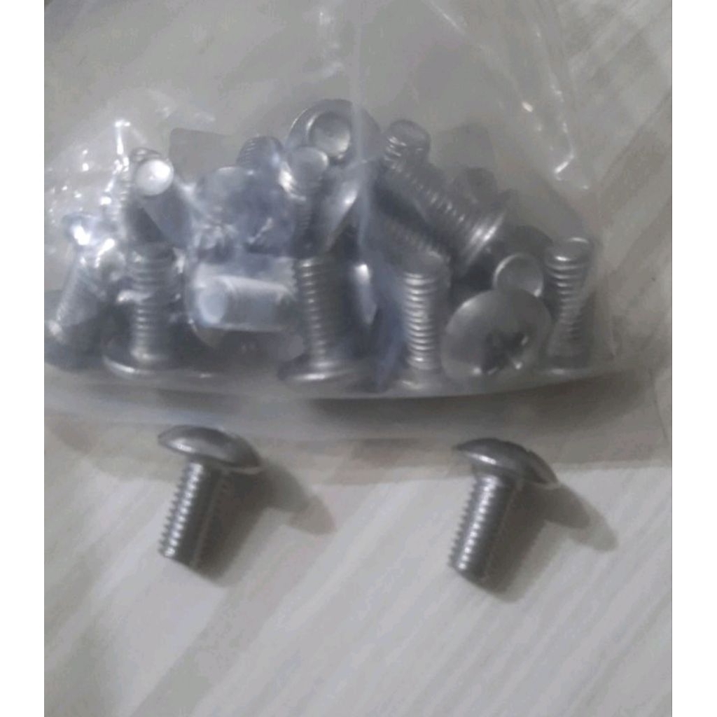 baut 12 /m8x1.25x2cm payung obeng stainless
