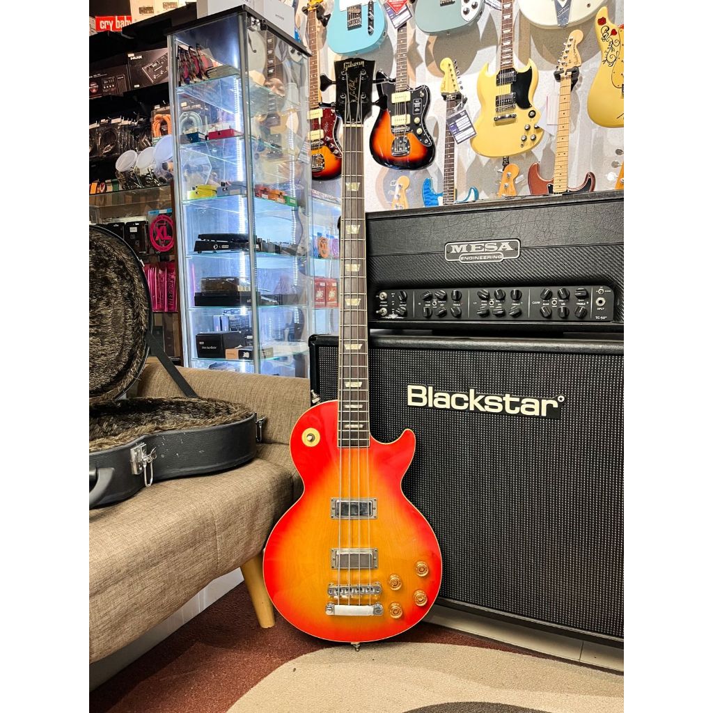 GIBSON LESPAUL BASS