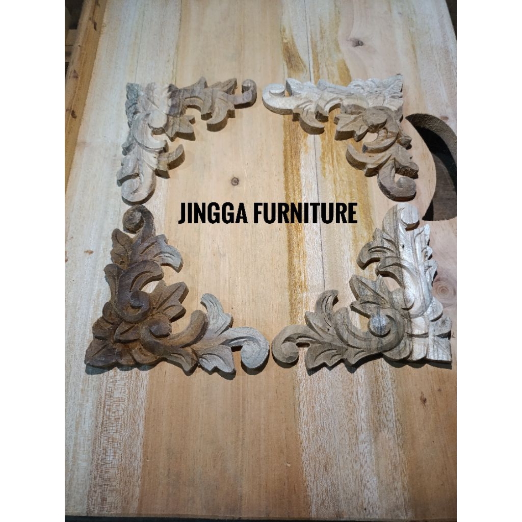 Ukiran Kayu Ornamen Ukir Tempel Sudut Kayu Jati 10*10 cm isi 2 pcs