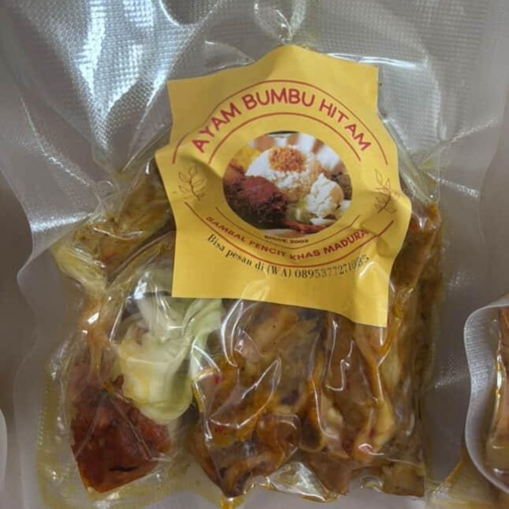 

Ayam Hitam Mamakal khas Madura isi 2 pc Tinggal Goreng Lengkap Sambal Pencit Bumbu Hitam Beku Siap Saji Frozen Cepat Saji