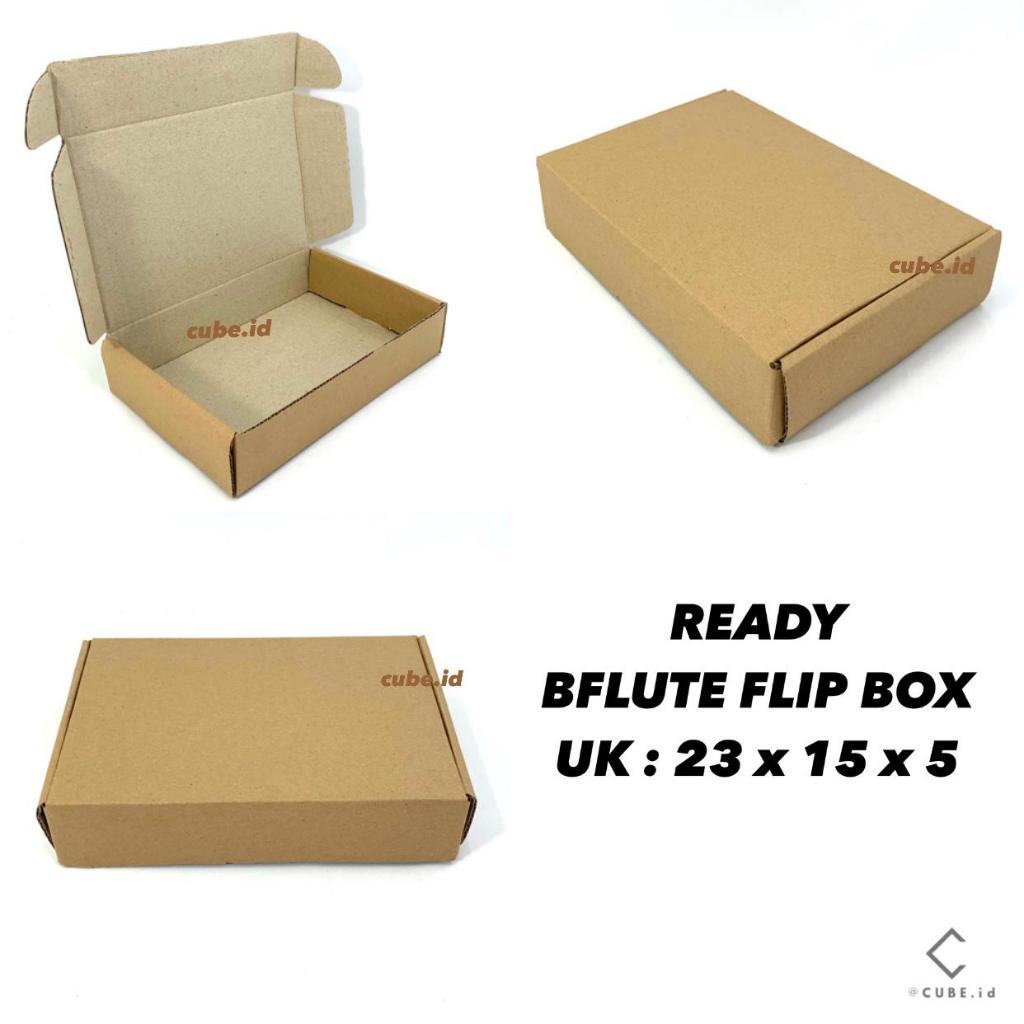 

DUS MODEL FLIP UK 23 x 15 x 5cm