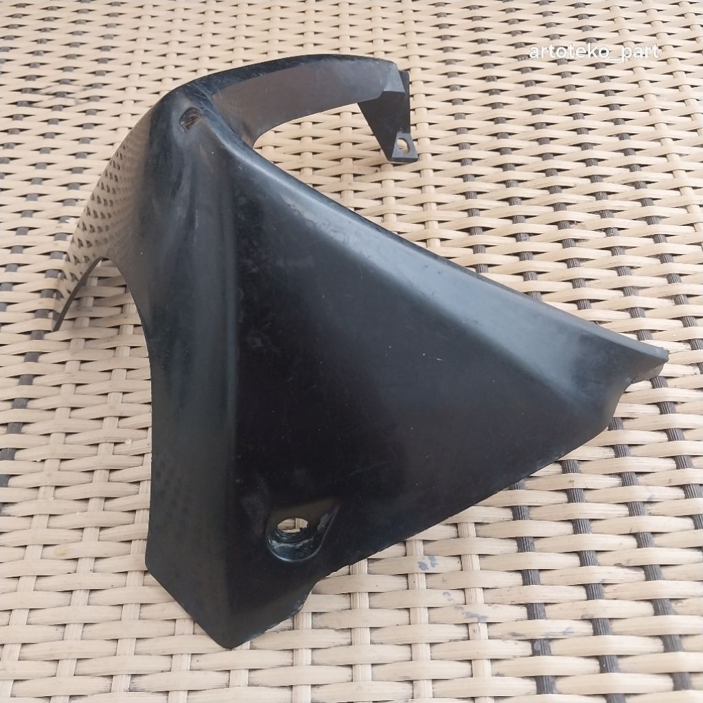 COVER UNDER BODY BAWAH PELINDUNG MESIN KHARISMA KARISMA original
