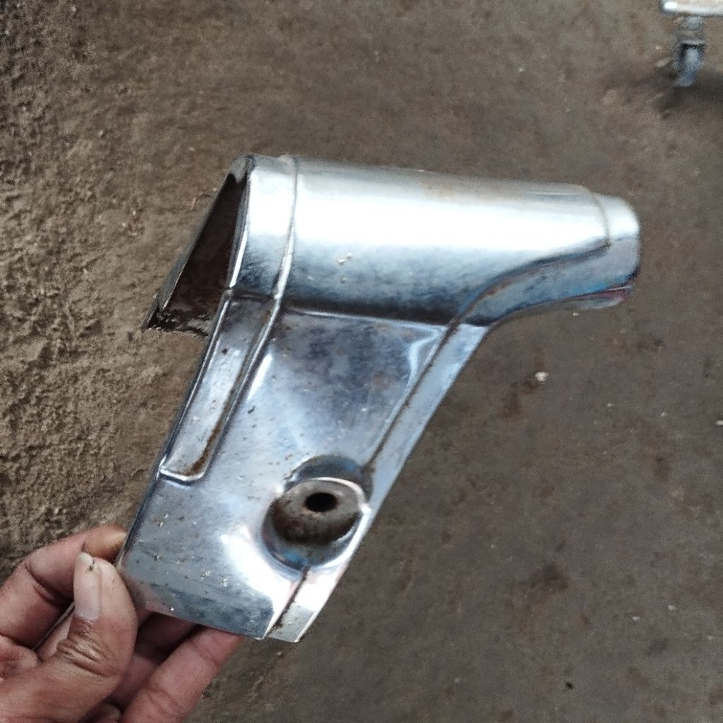 Bando klem sayap tedeng yamaha v75 v80 ori