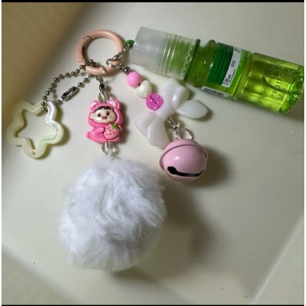 gantungan kunci remaja jompo