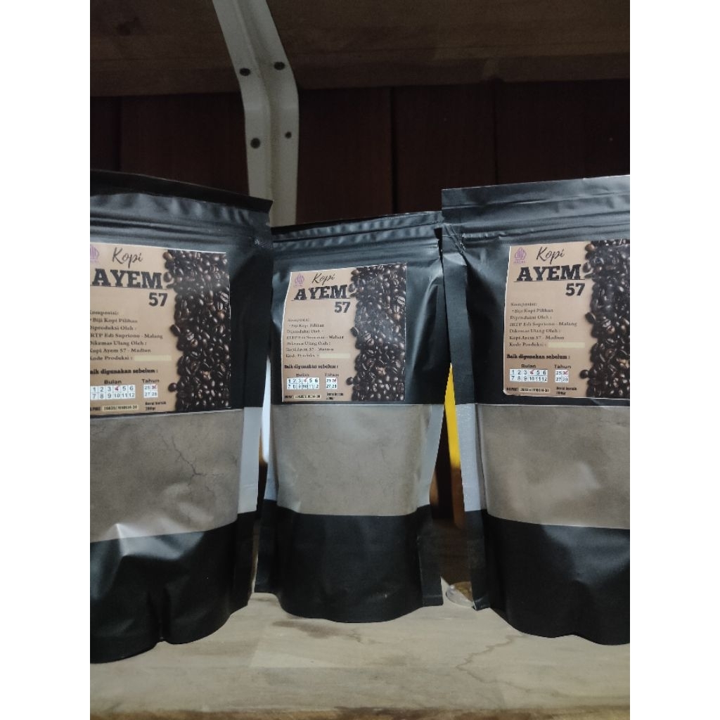 

kopi hitam robusta ayem 57 200gram