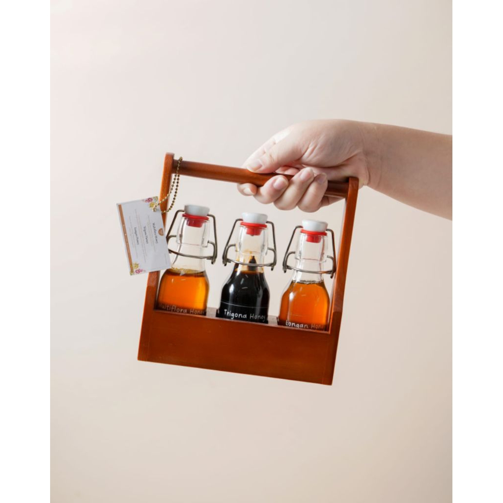 

Pure Honey AVA&CO Gift Set - Wood Crate