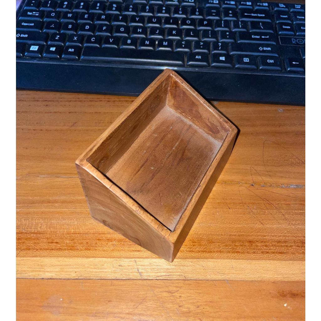

Tempat Kartu Nama 1 slot | Card name holder | wooden name card holder 1 slot