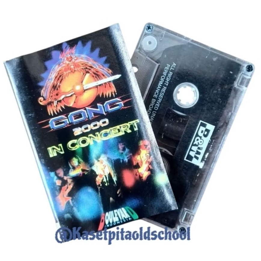 KASET PITA GONG 2000 IN CONCERT