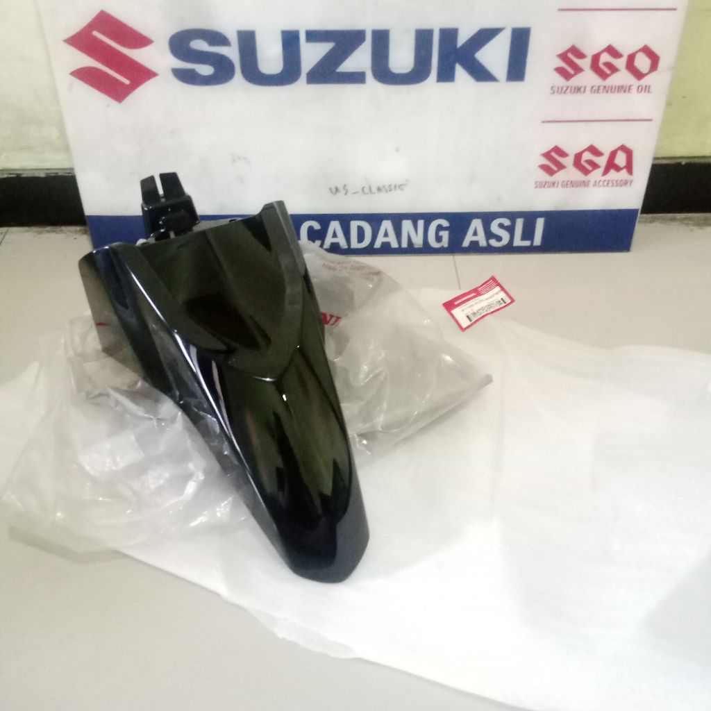 61100KZR600FMB Spakbor Depan Vario 125 Old Lama Bohlam KZR Hitam Original AHM