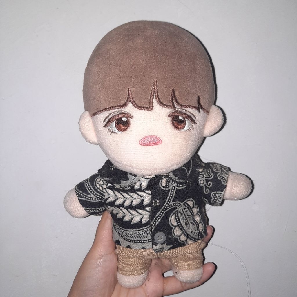 Scoups Seventeen Doll
