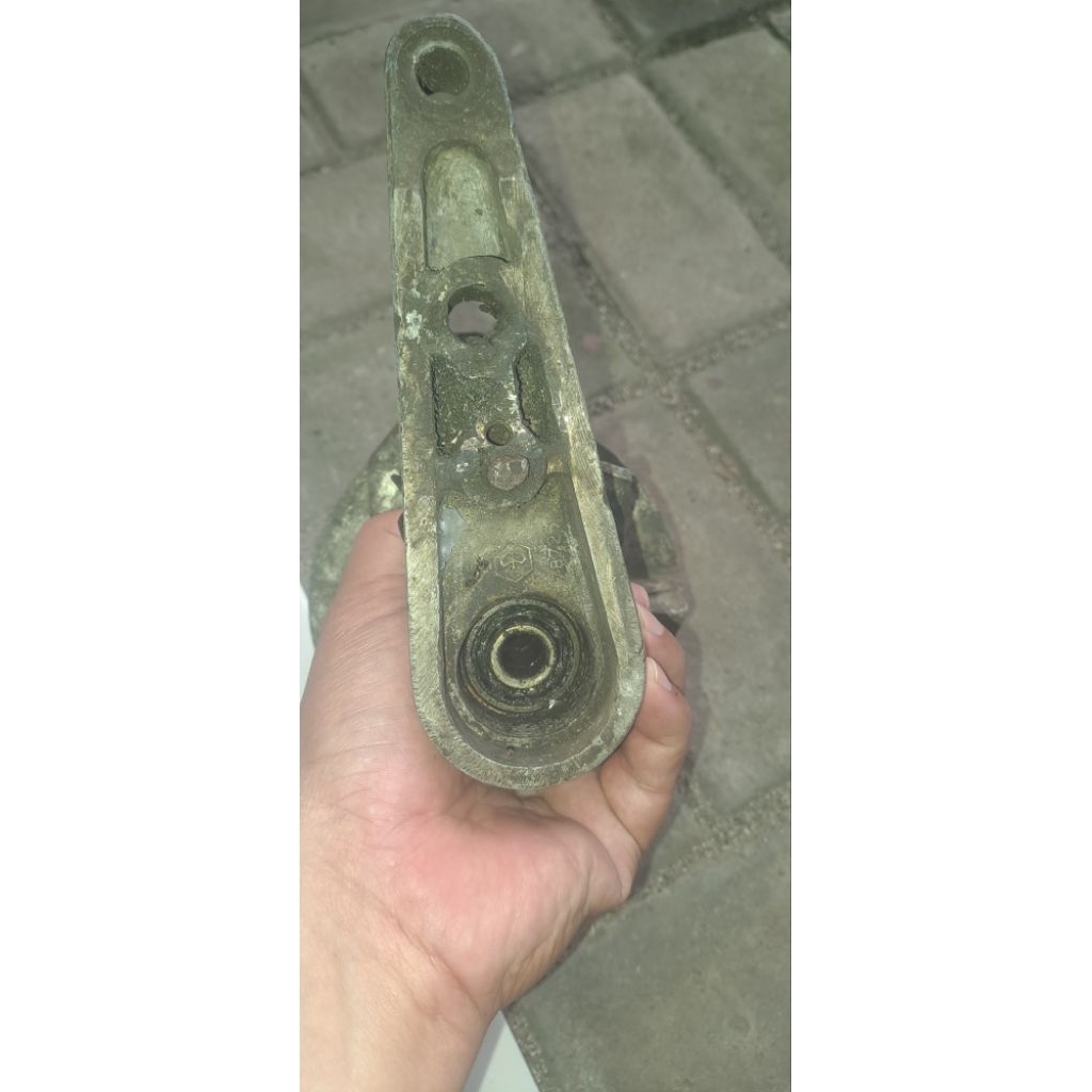 pala babi vespa sprint kode cung