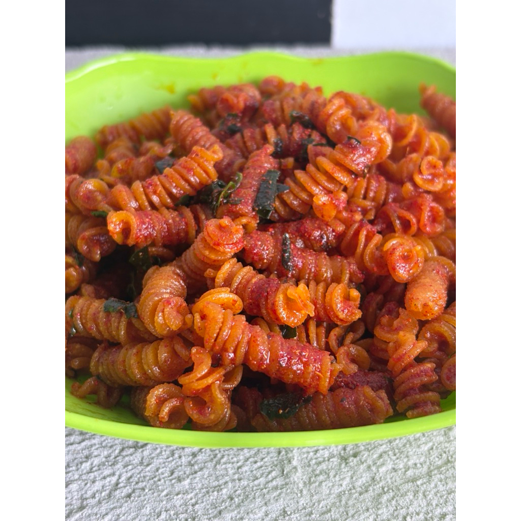 

Camilankiyan - Makaroni Uril Spiral Cikruh 250gr Asin Pedas Daun Jeruk