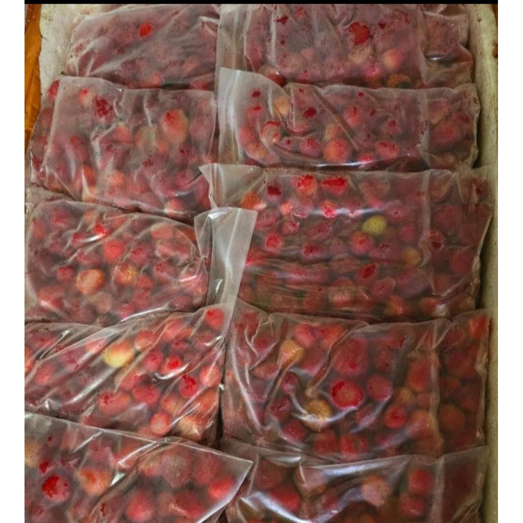 

stroberi beku 1kg kualitas bagus
