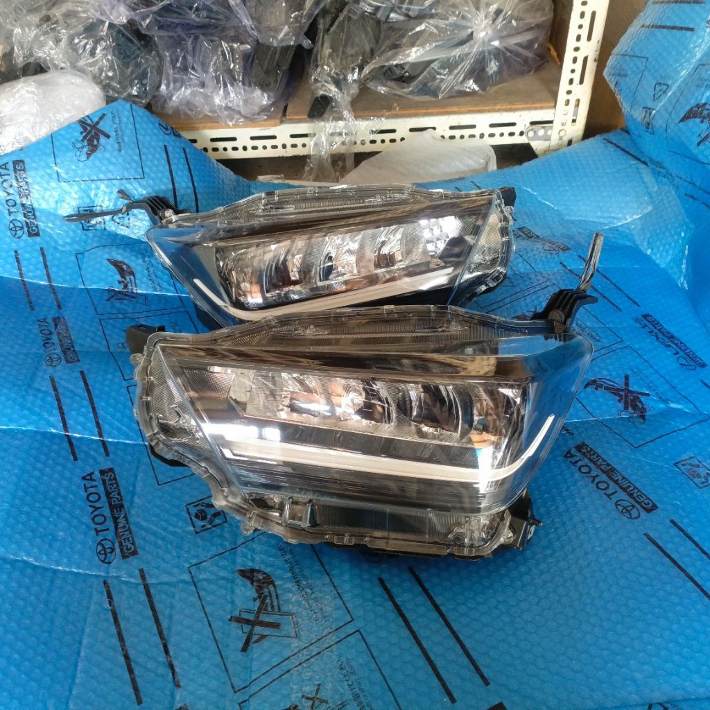 Headlamp Headlight Daihatsu Ayla 2023 2024 2025 Original