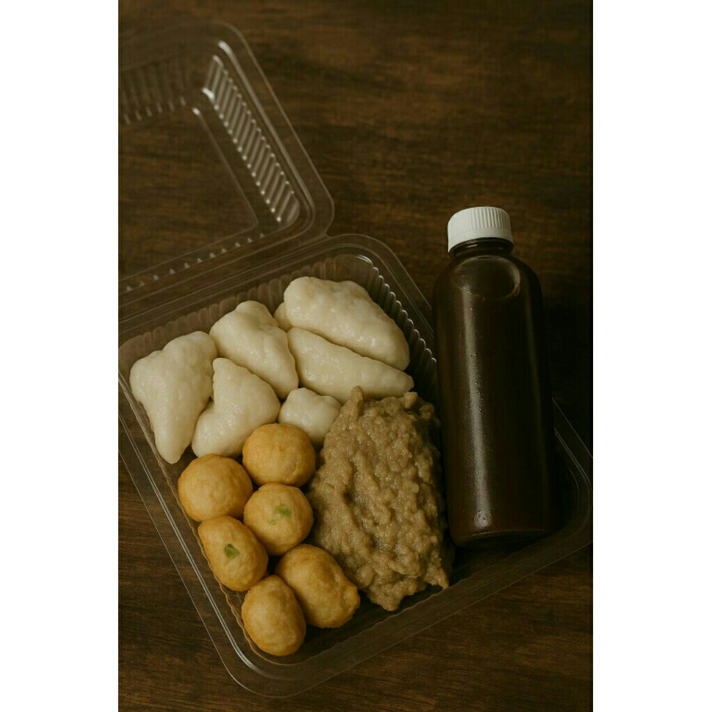 

pempek palembang campur | pempek ikan tenggiri | isi 25 pcs | pempek frozen vacum | 100% Halal.