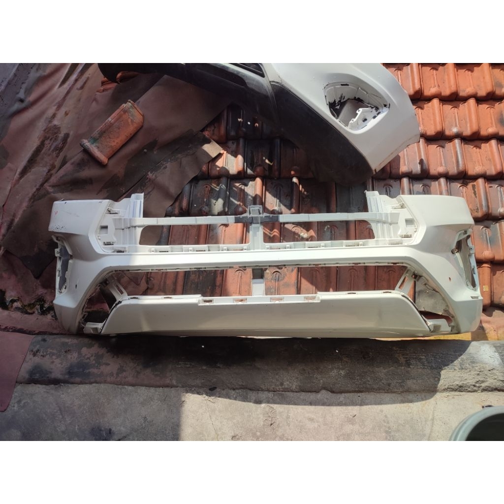 bemper bumper depan mobil Innova Reborn facelift 2021 2022 Original