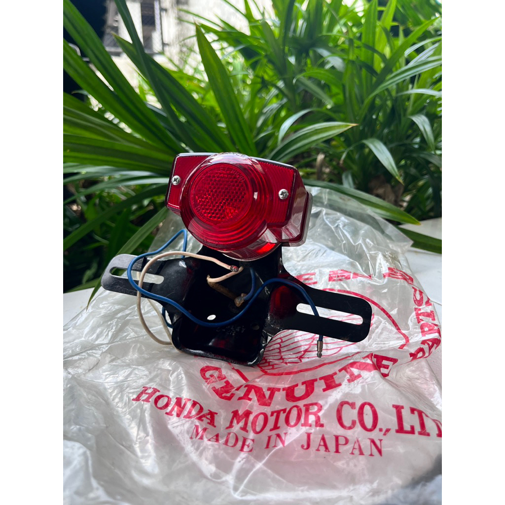 stoplamp assy lampu stop belakang honda dream ca72 ca77 c102 c100 unyil