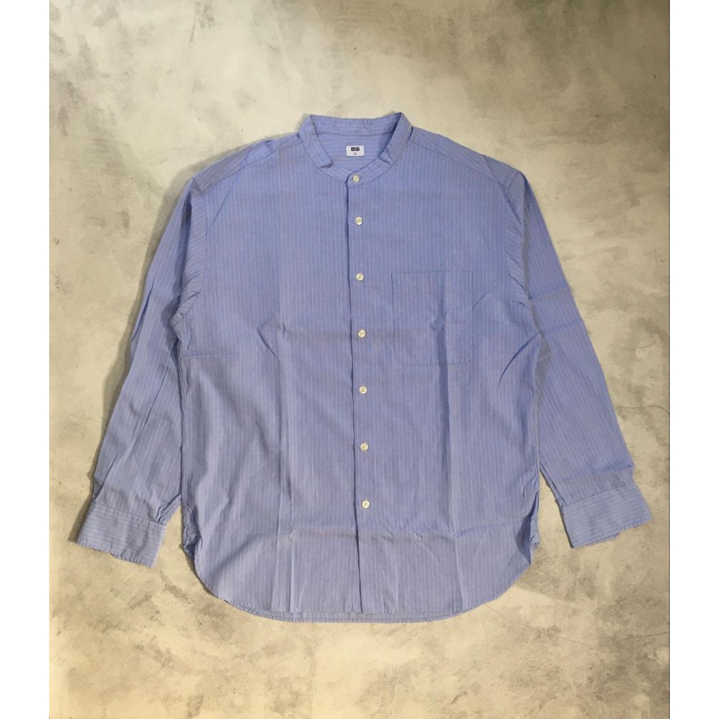 Kemeja Sanghai Salur Uniqlo