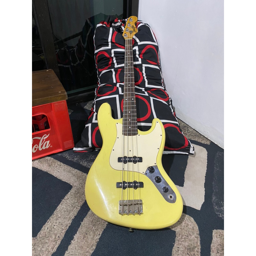 Bass Profile Jazz Bass Made In Japan