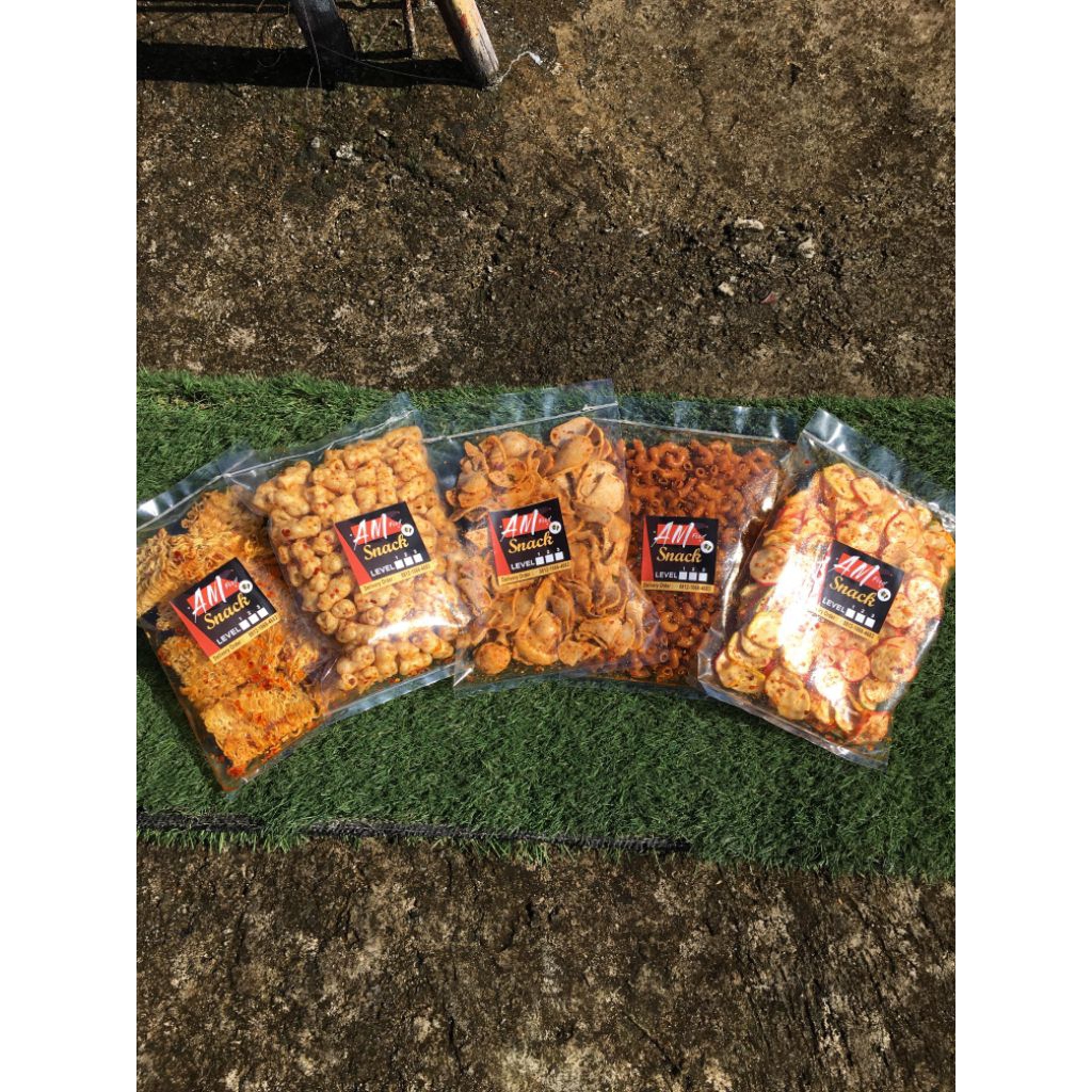 

ANEKA CEMILAN SEBRING (seblak kering)Bandung