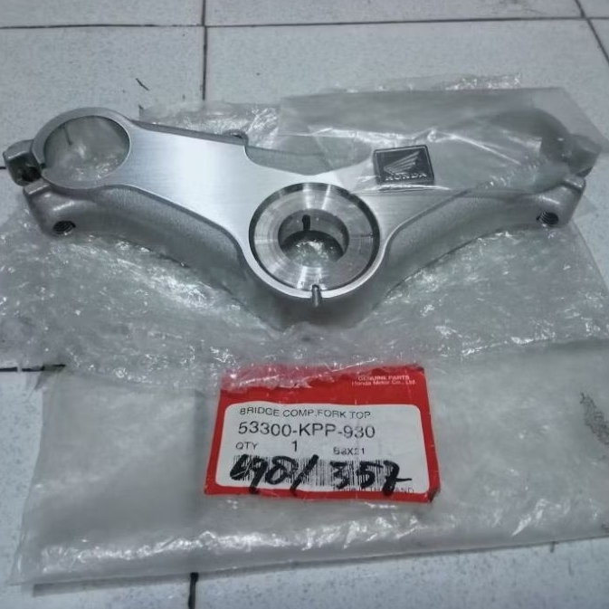 segitiga segi tiga atas ori honda cbr150r old cbu thailand