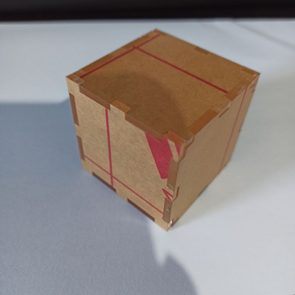 

BOX AKRILIK 5 X 5 Cm TEBAL 3 Mm custom