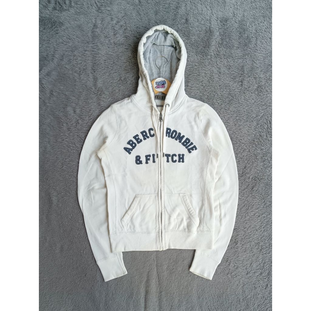 Abercrombie putih