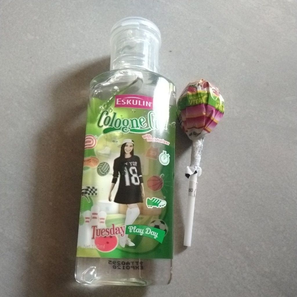 

Eskulin Cologne l Permen Chupa Chups lollipop