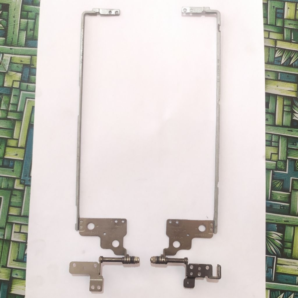 Engsel Laptop Lenovo Ideapad 330 320 Second