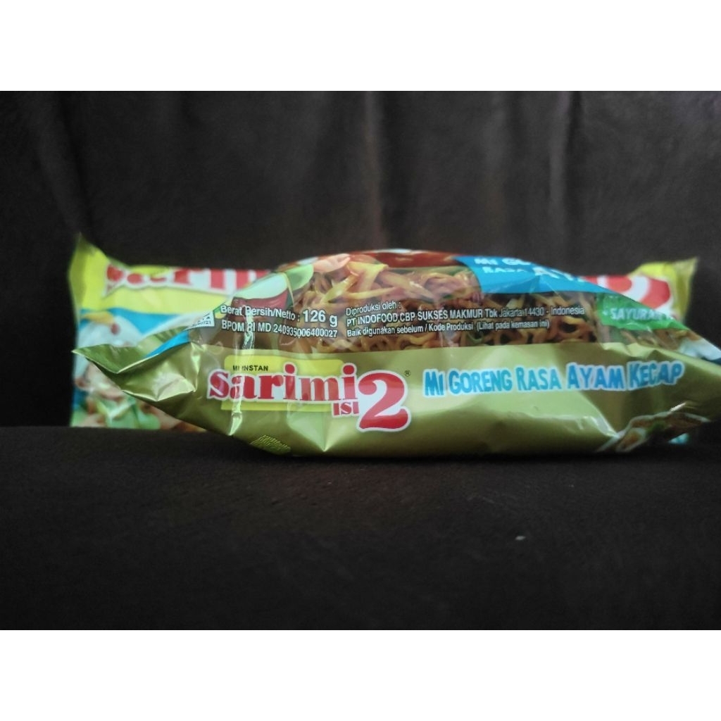 

sarimi isi 2 rasa ayam kecap