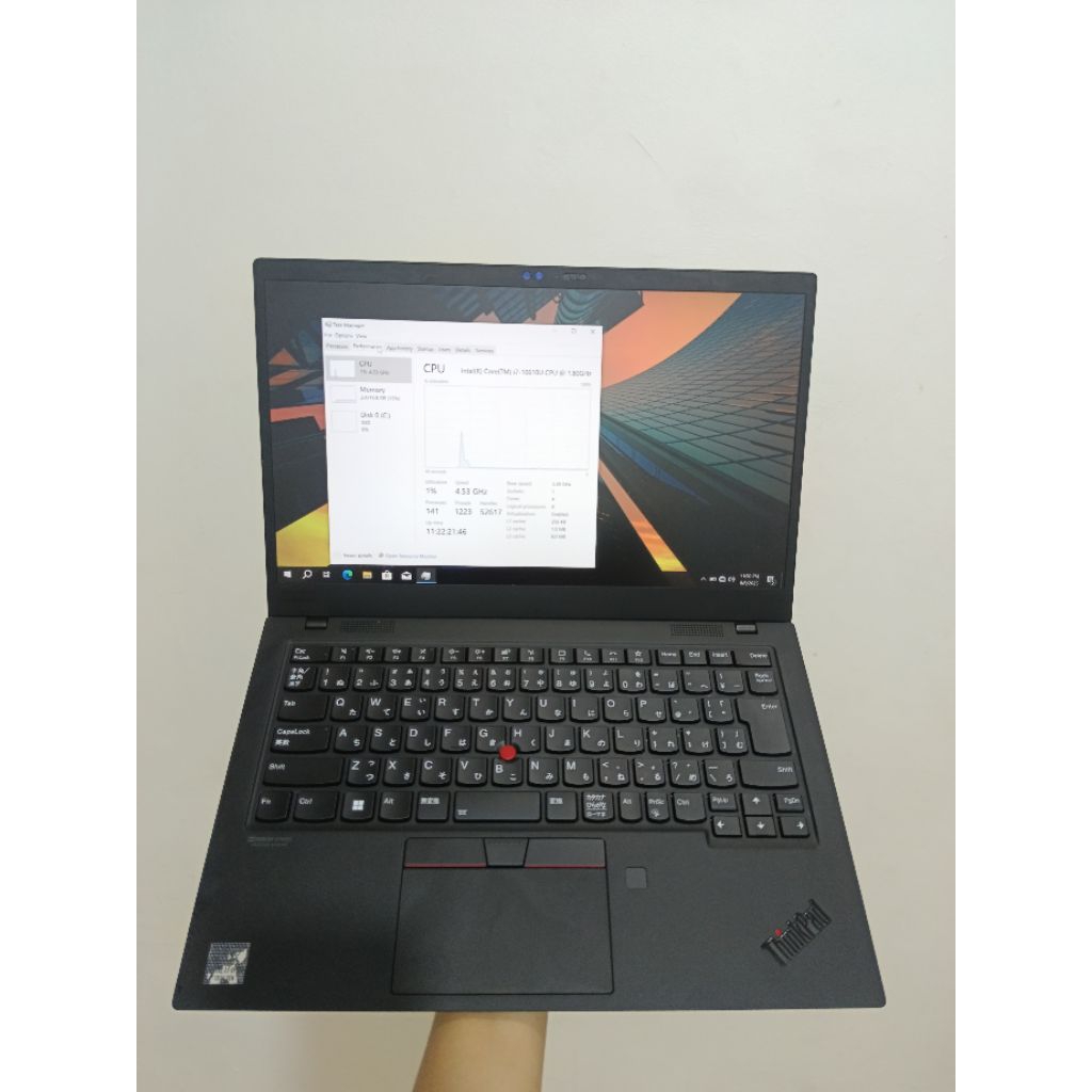 Lenovo Thinkpad X1 carbon G8 I7 GEN 10 RAM 16 SSD 512GB GOOD CONDITION