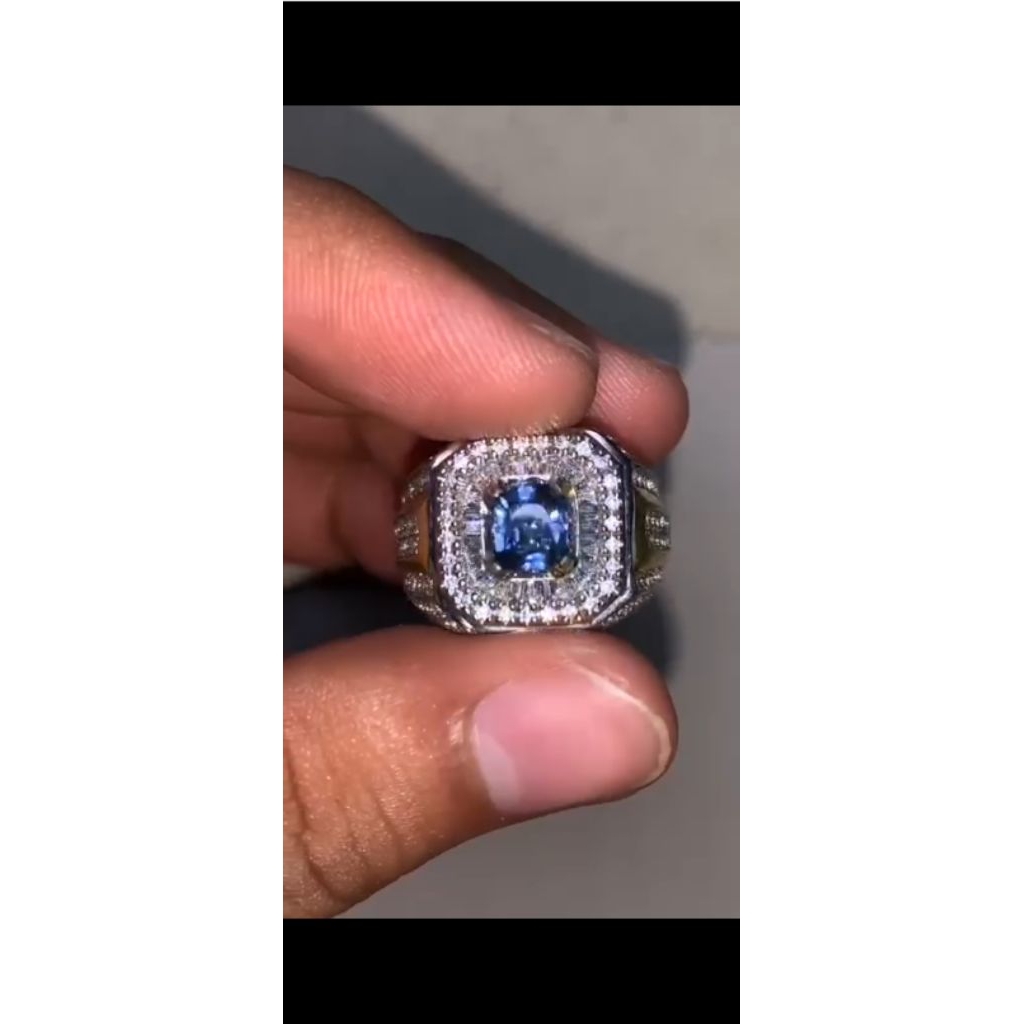 natural blue sapphire susah dengan memo gri