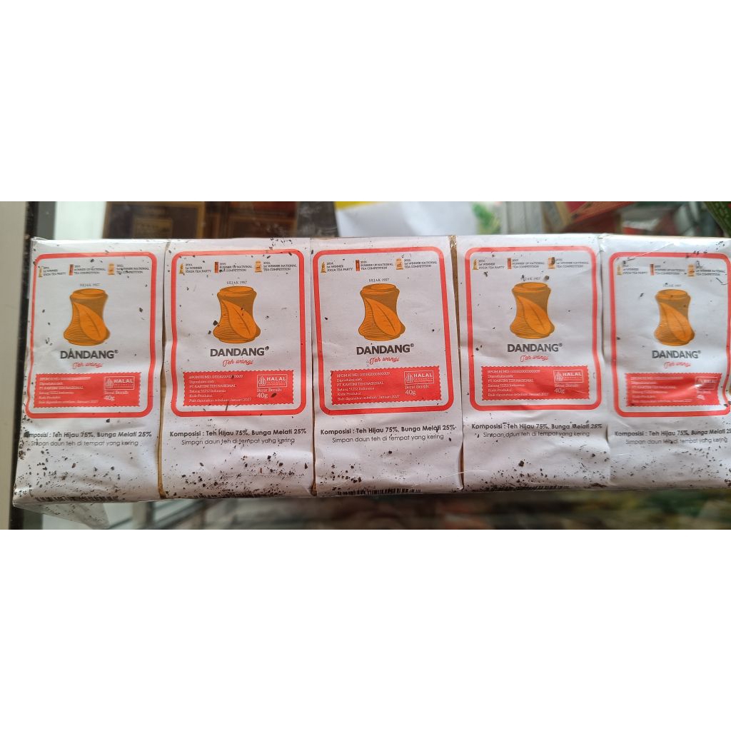 

Teh dandang 40gr/Teh bubuk/Teh tubruk/Teh wangi, 1 pak isi 10 bungkus