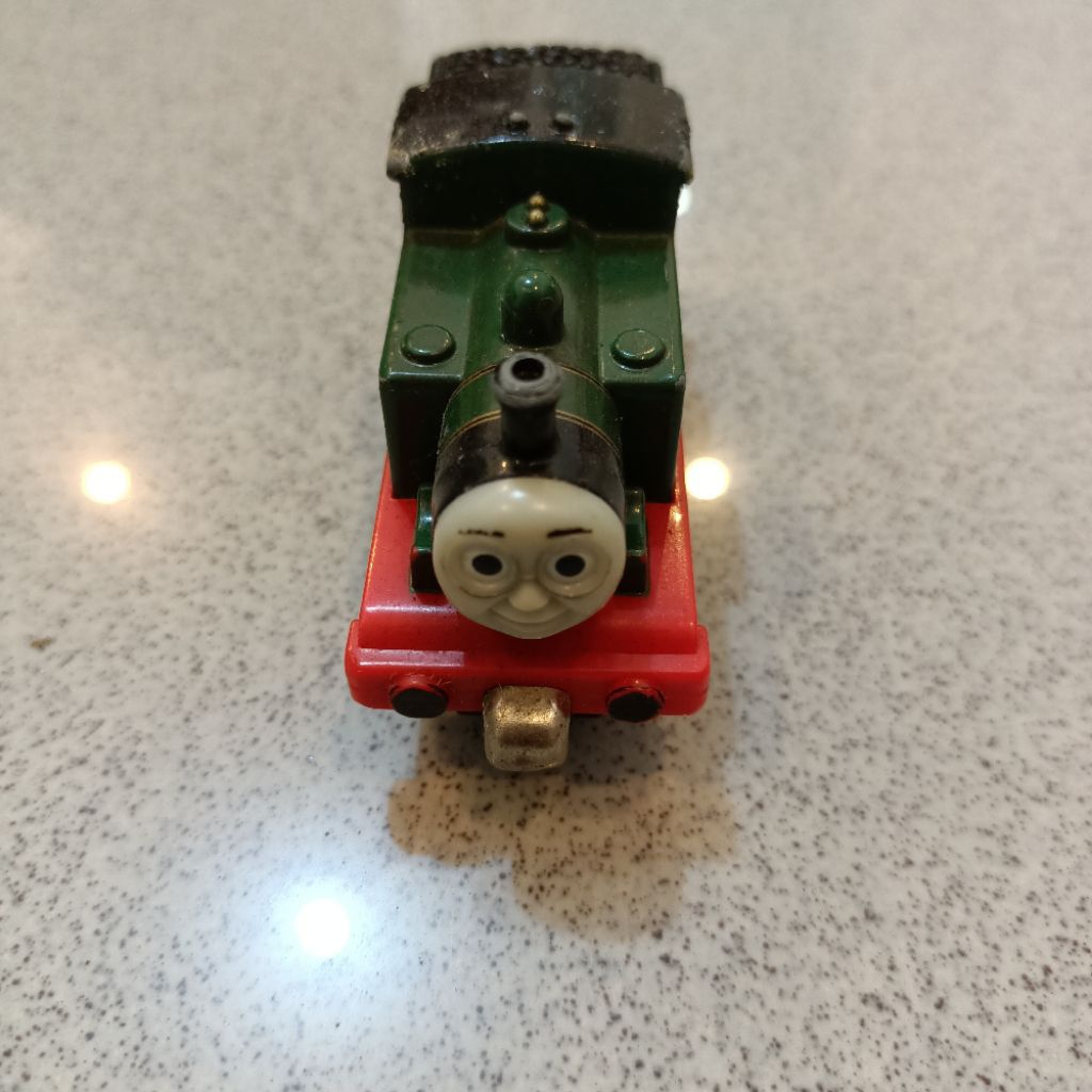 Miniatur diecast kereta api thomas and friends preloved WHIFF