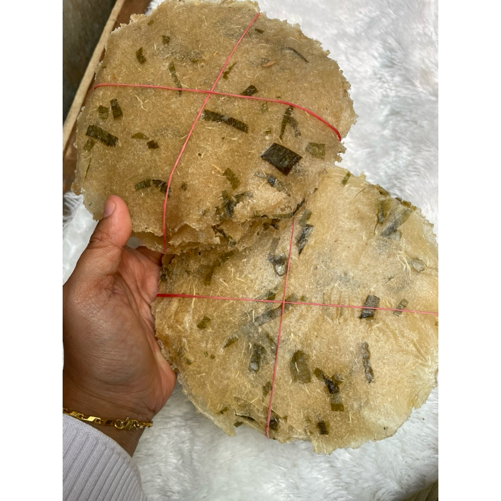 

Kerupuk Kamang/Kerupuk Opak Mentah Khas Minang Ukuran Sedang/Piring