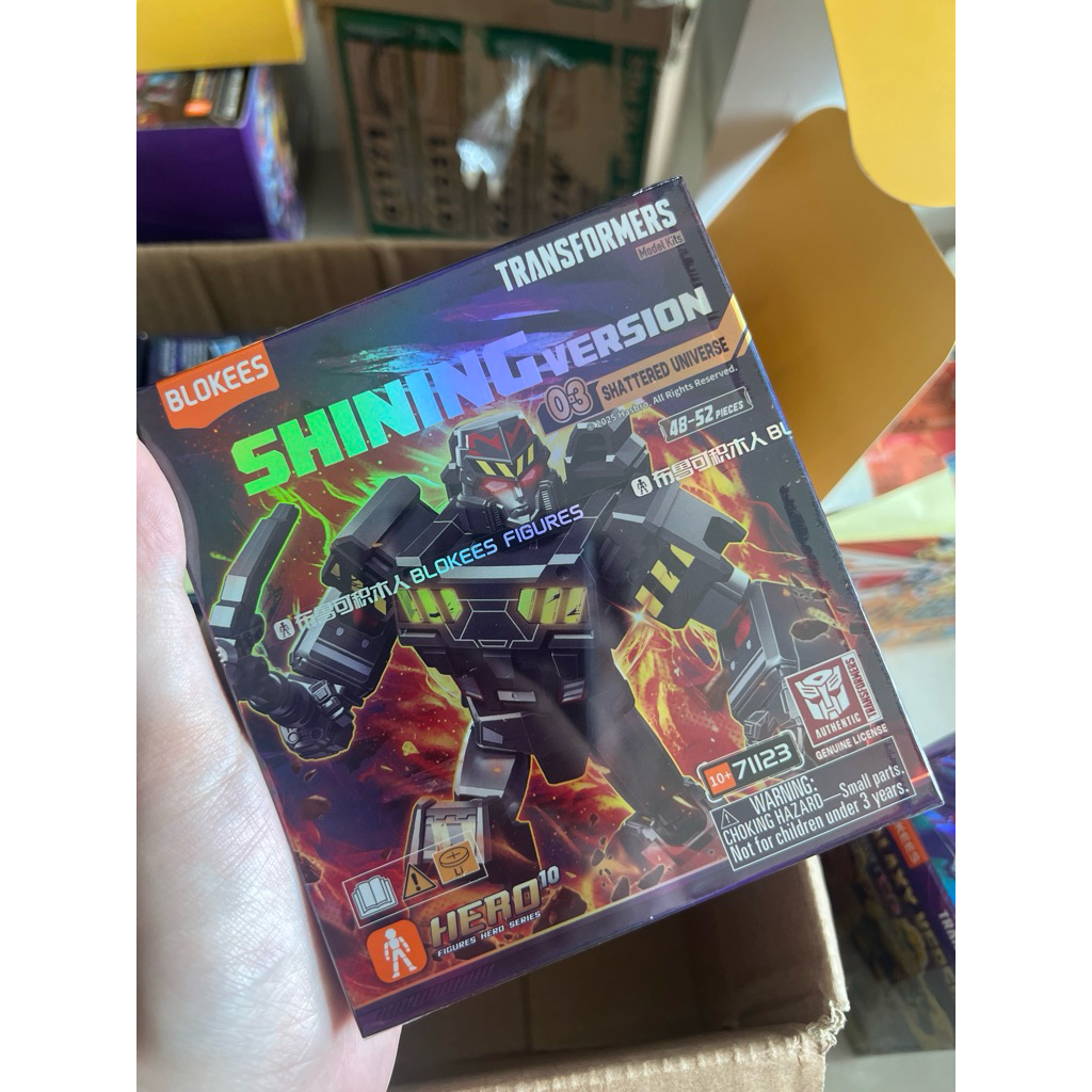 [RANDOM] Blokees Transformer Shining Version 03 - SV 03