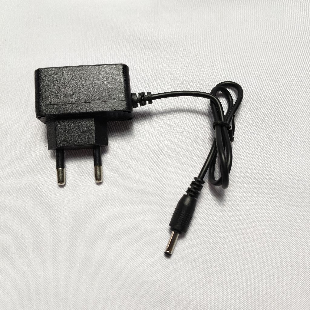 Charger/Cas Senter Kepala Model Panjang Colokan & Angka 8