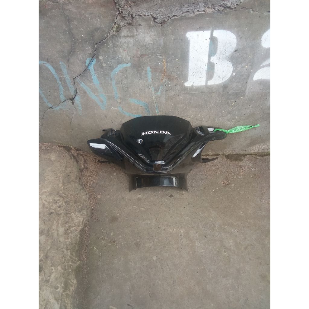 cover batok depan Honda Vario 125/150 THN 2018/2022 original bekas copotan