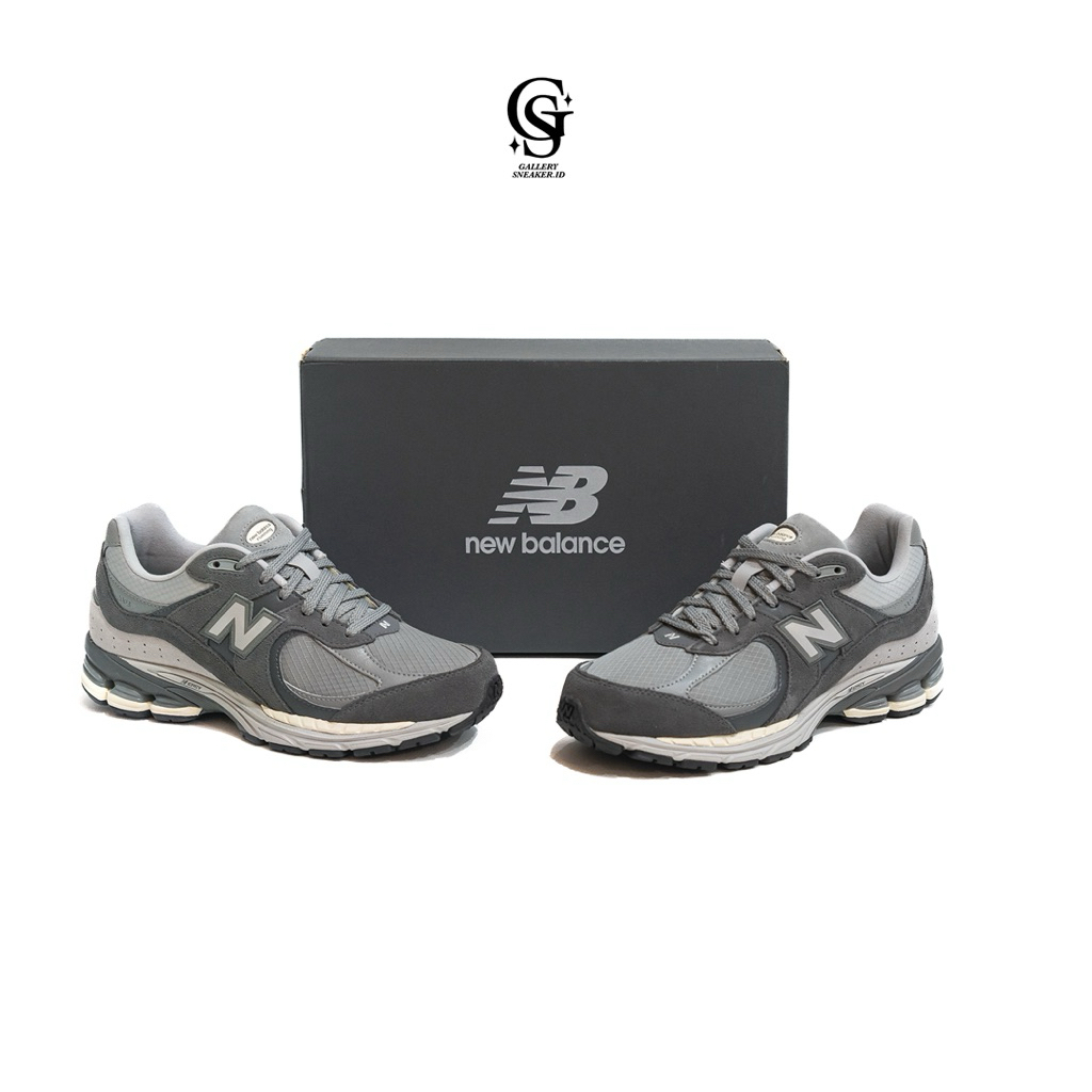 NB 2002R Castlerock Raincloud Original