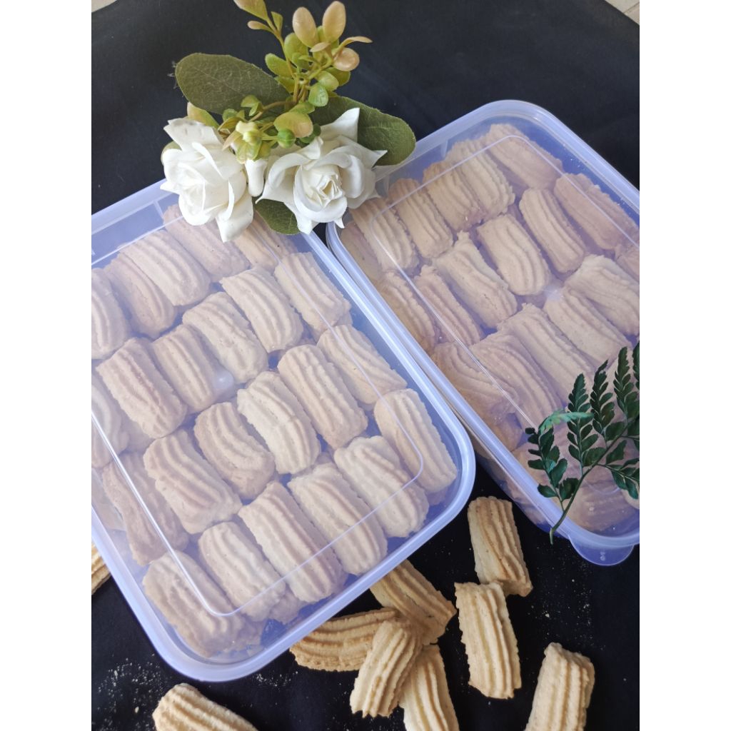 

Kue Kering-✨KUE SEMPRIT atau KUE SEMPROT✨