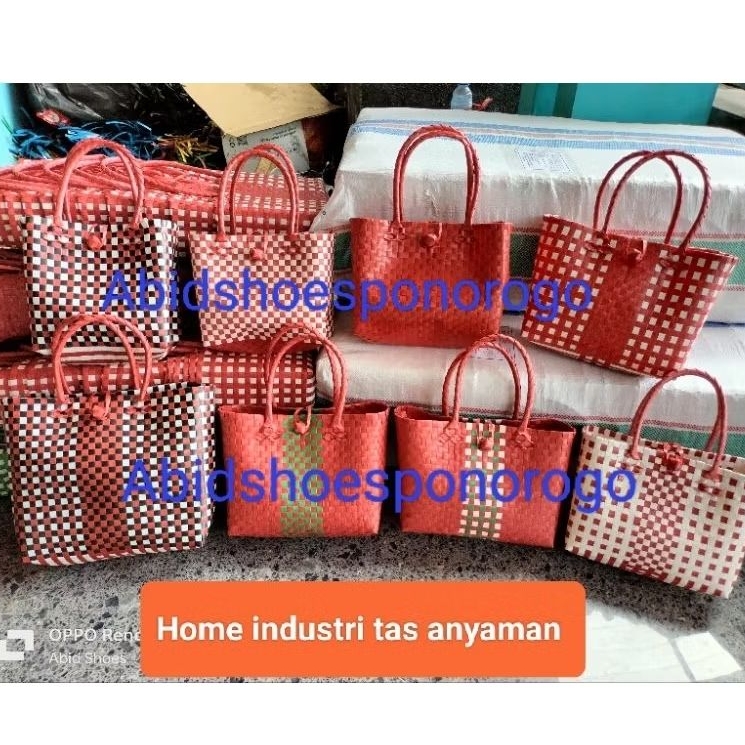 Tas anyaman plastik grosir murah - tas souvenir warna merah - tote bag