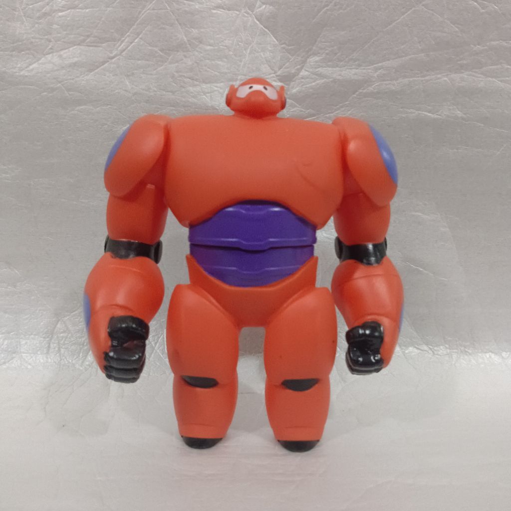 BIG HERO 6 BAYMAX ARMORED ACTION FIGURE