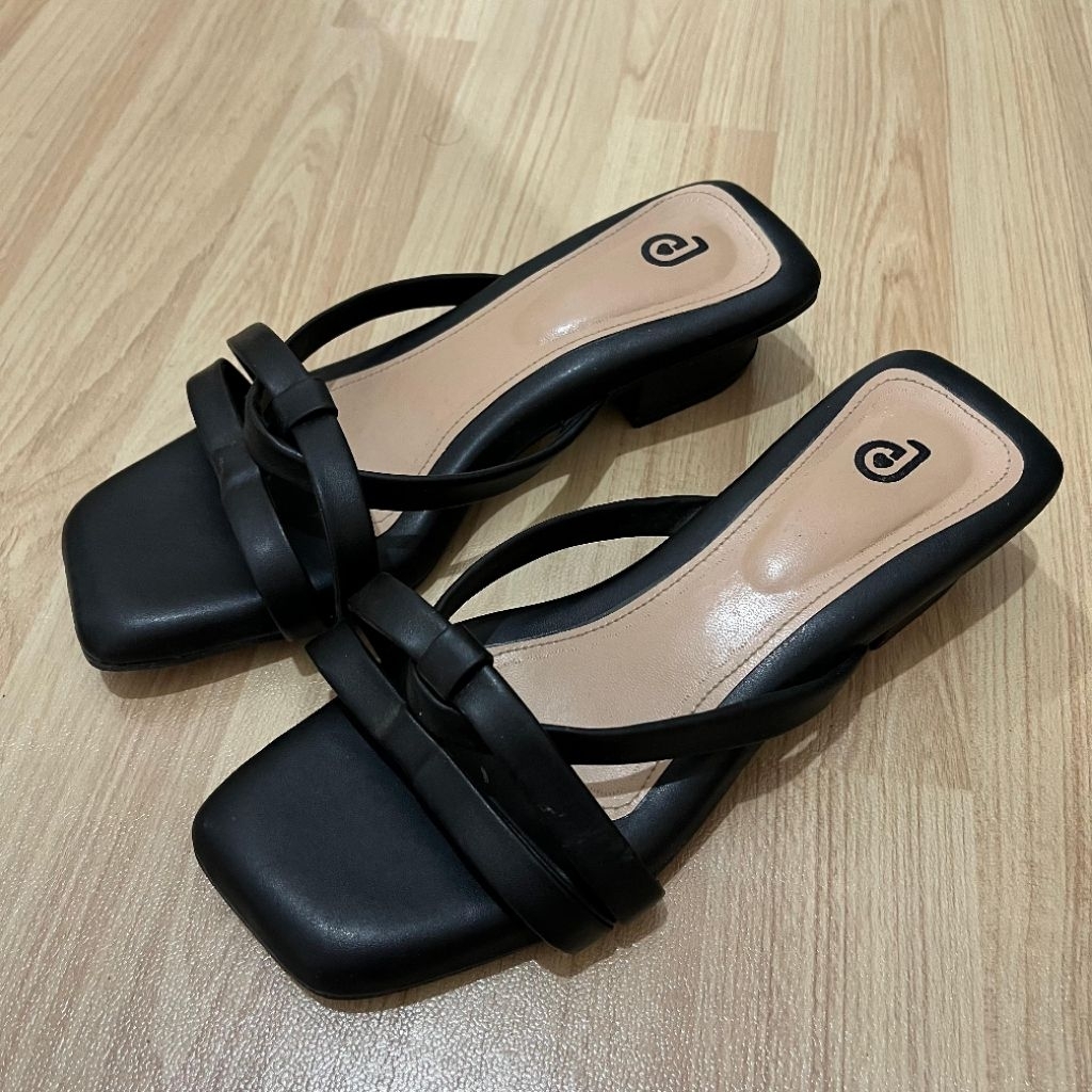 SANDAL WANITA HAK 3CM