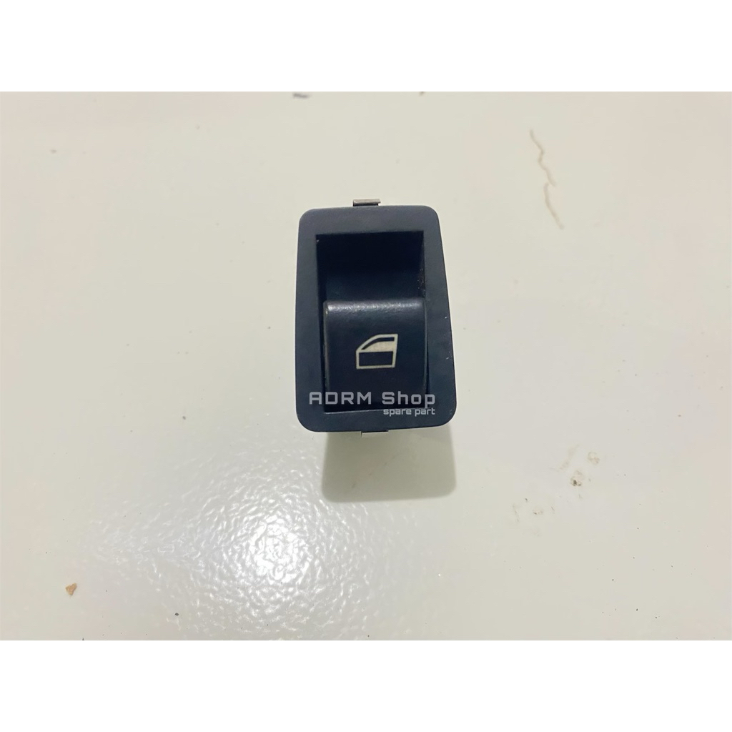 Switch Power Window Belakang E46