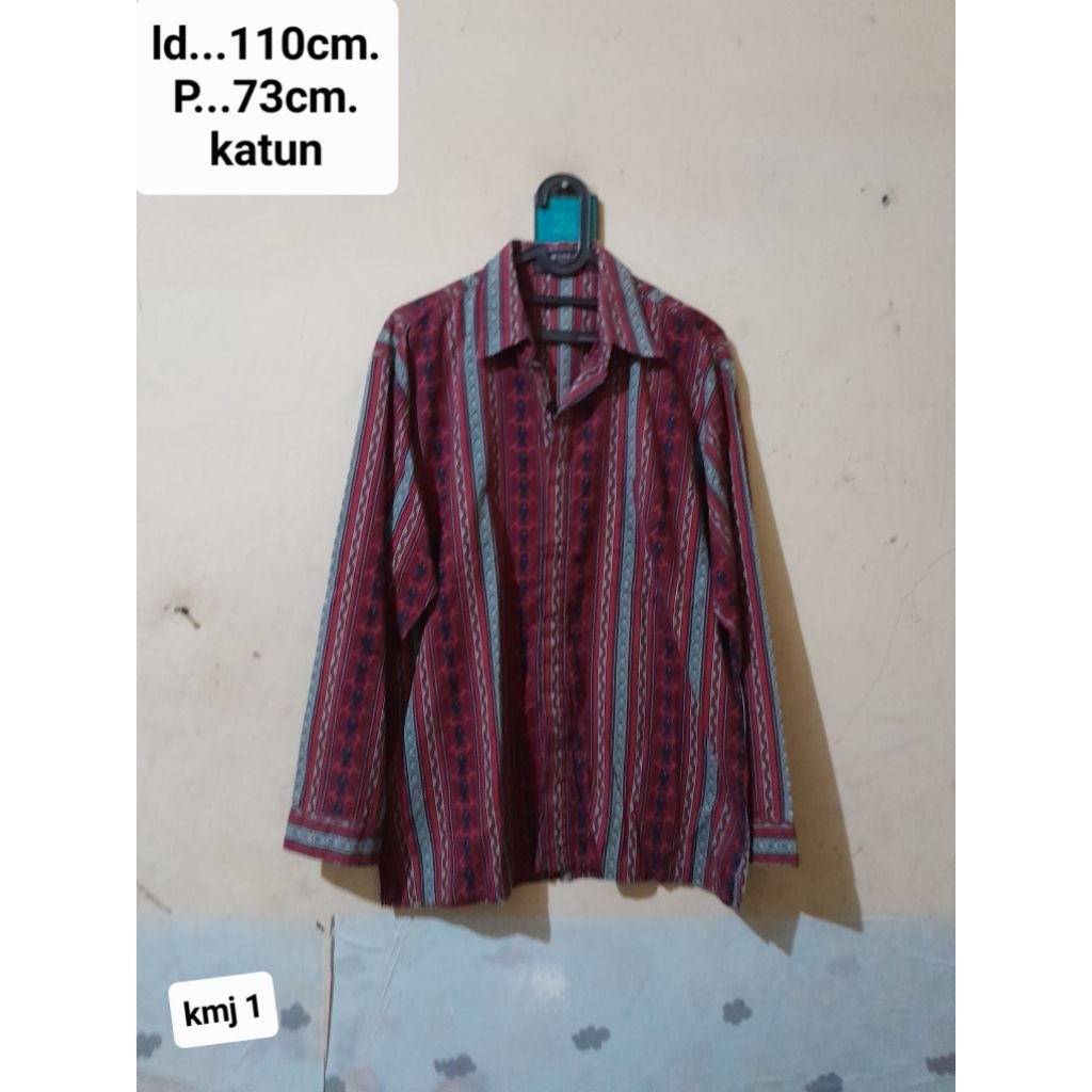 kemeja lengan panjang/kemeja batik lengan panjang cowok.