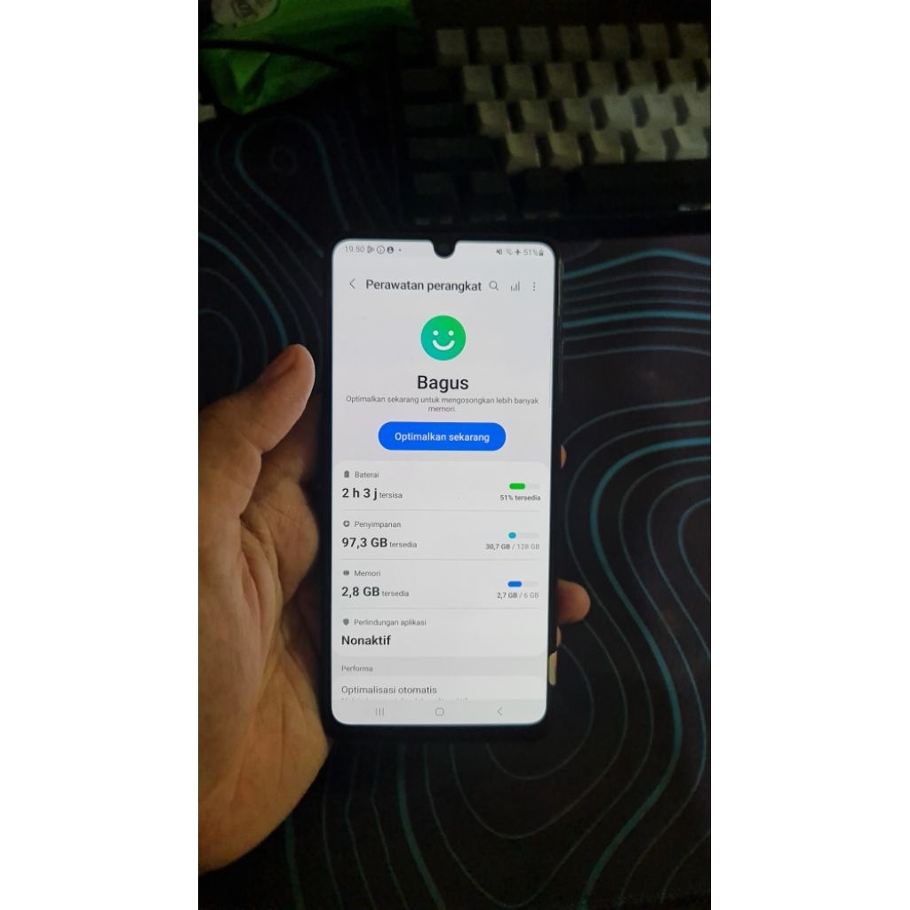 Samsung a32 128GB minus