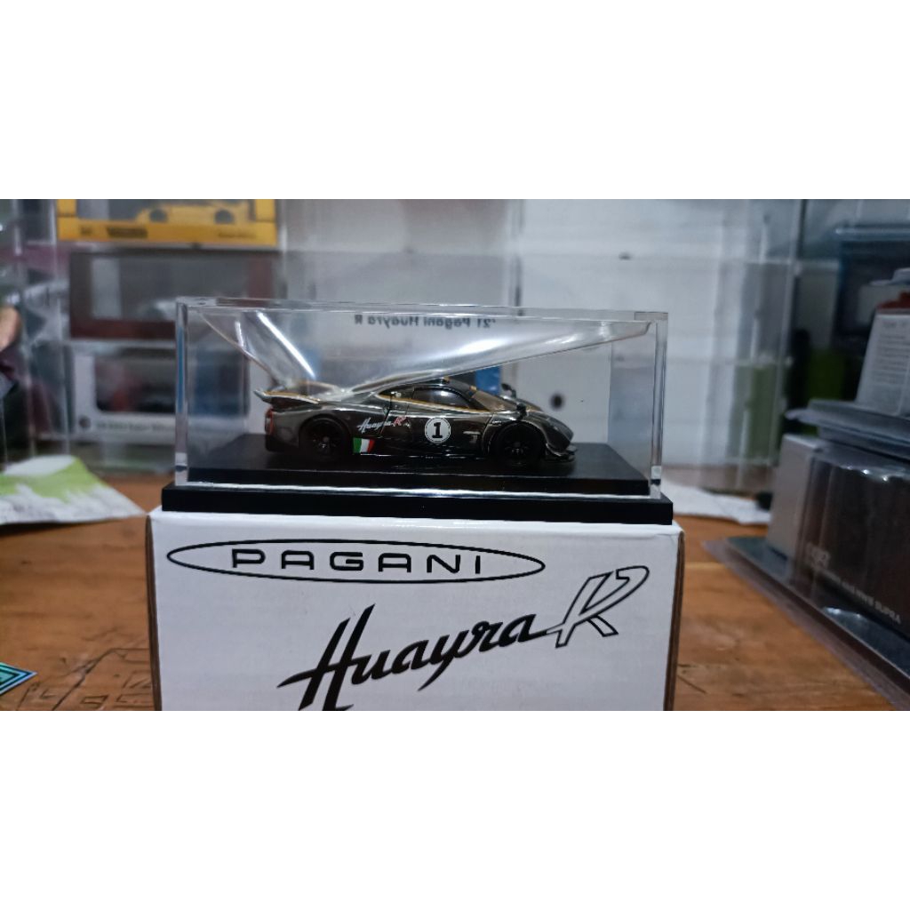 HOT WHEELS RLC PAGANI HUAYRA R