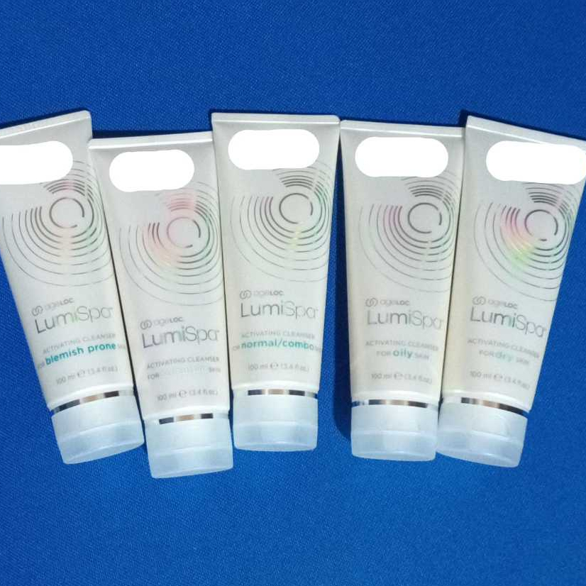 

SABUN MUKA LUMISP ACTIVATING CLEANSER 100 ML