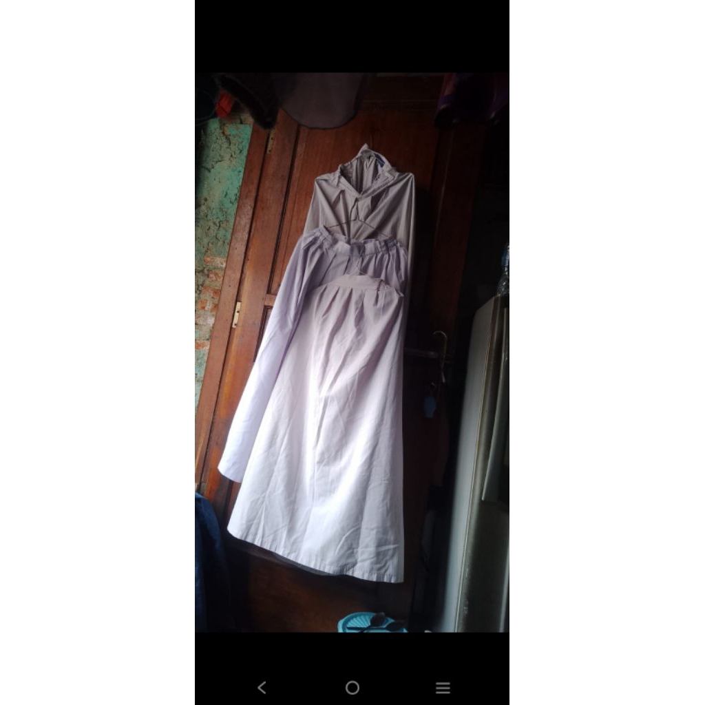 preloved rok putih sekolah