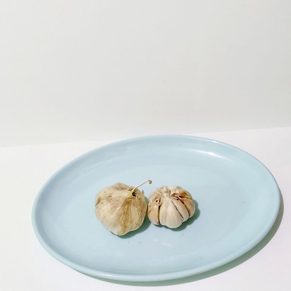

BAWANG PUTIH UTUH 100 GRAM / 250 GRAM